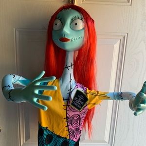 NBC 5ft Poseable Sally